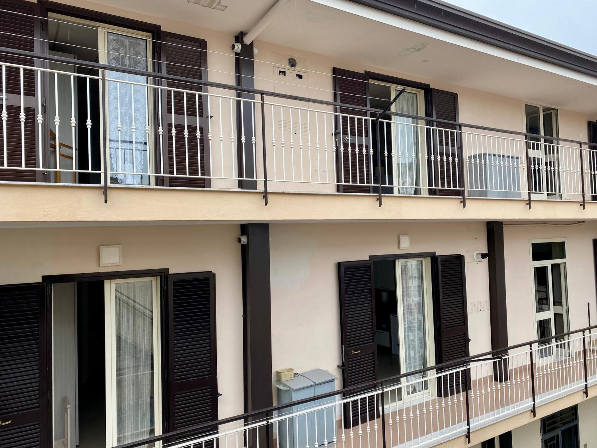 Appartamento Casa Crispino Mansarda N4 Per 3 Persone Frattaminore Esterno foto
